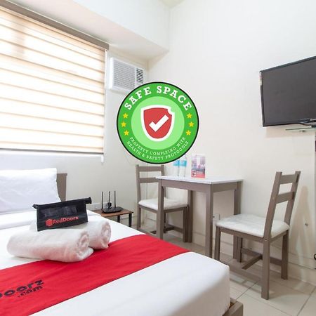 Reddoorz Plus @ Urban Deca Tower Edsa 2 Mandaluyong Екстер'єр фото